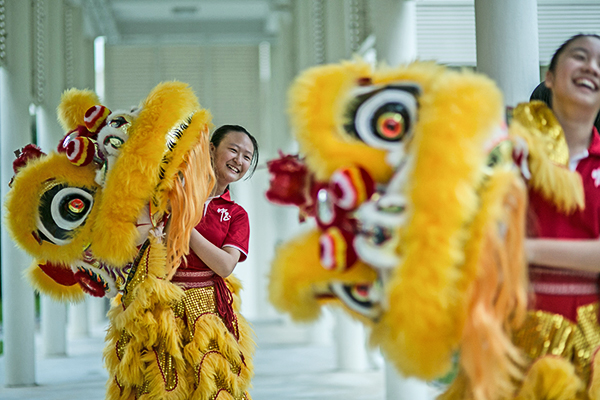 Lion & Dragon Dance